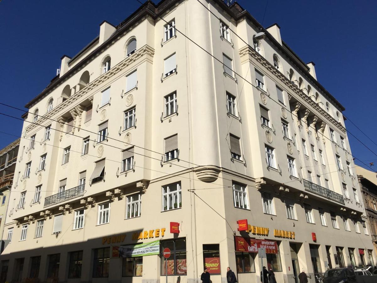 Apartamento King-Kongs Luxury Cave Budapest Exterior foto